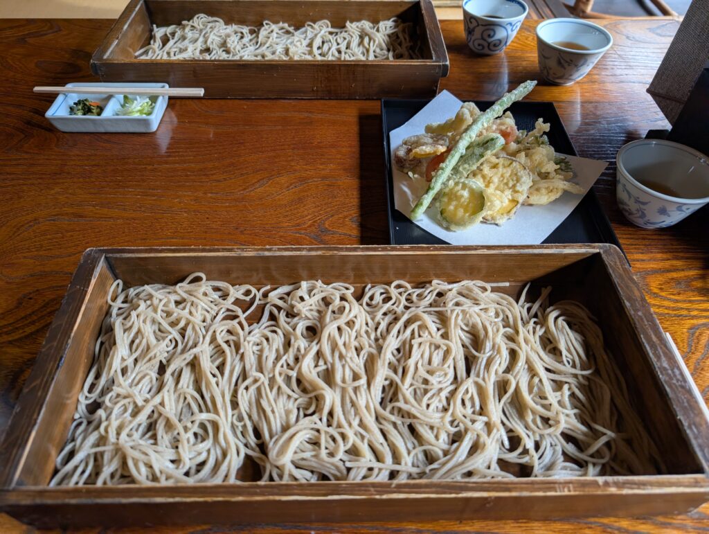 山形名物『板そば』